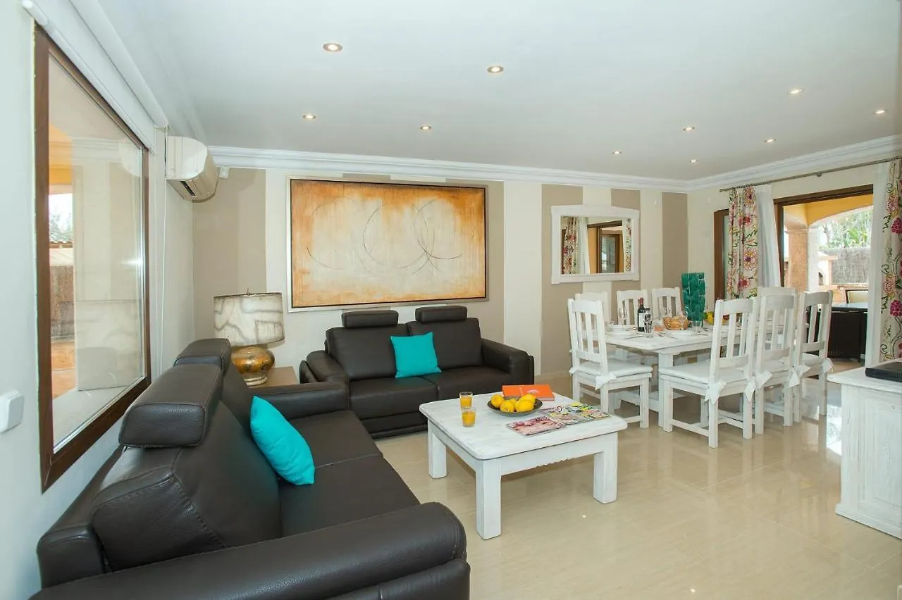 Villa Green Lake By Villa Plus Playa de Muro